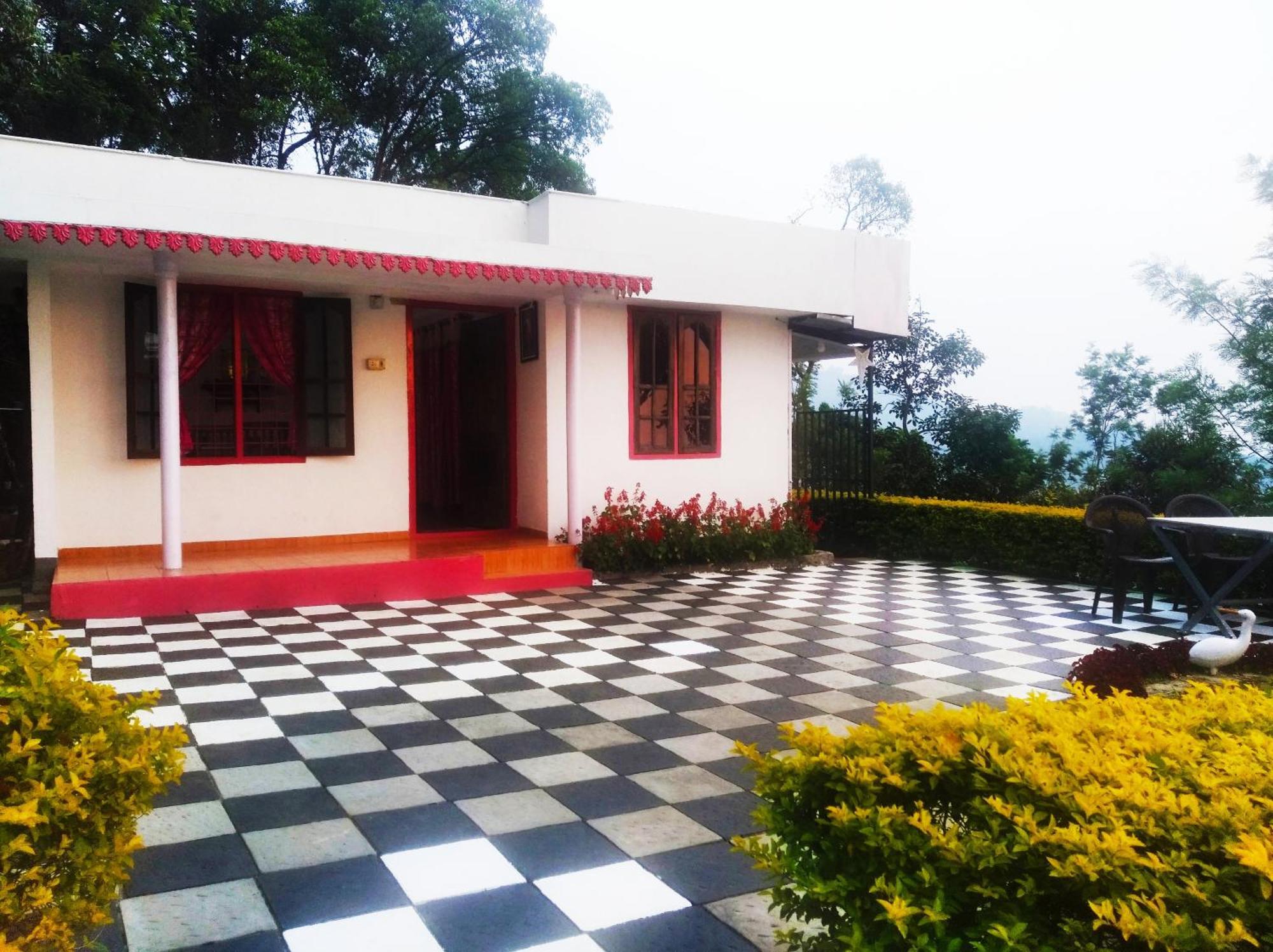 Blackcherry Munnar Buitenkant foto
